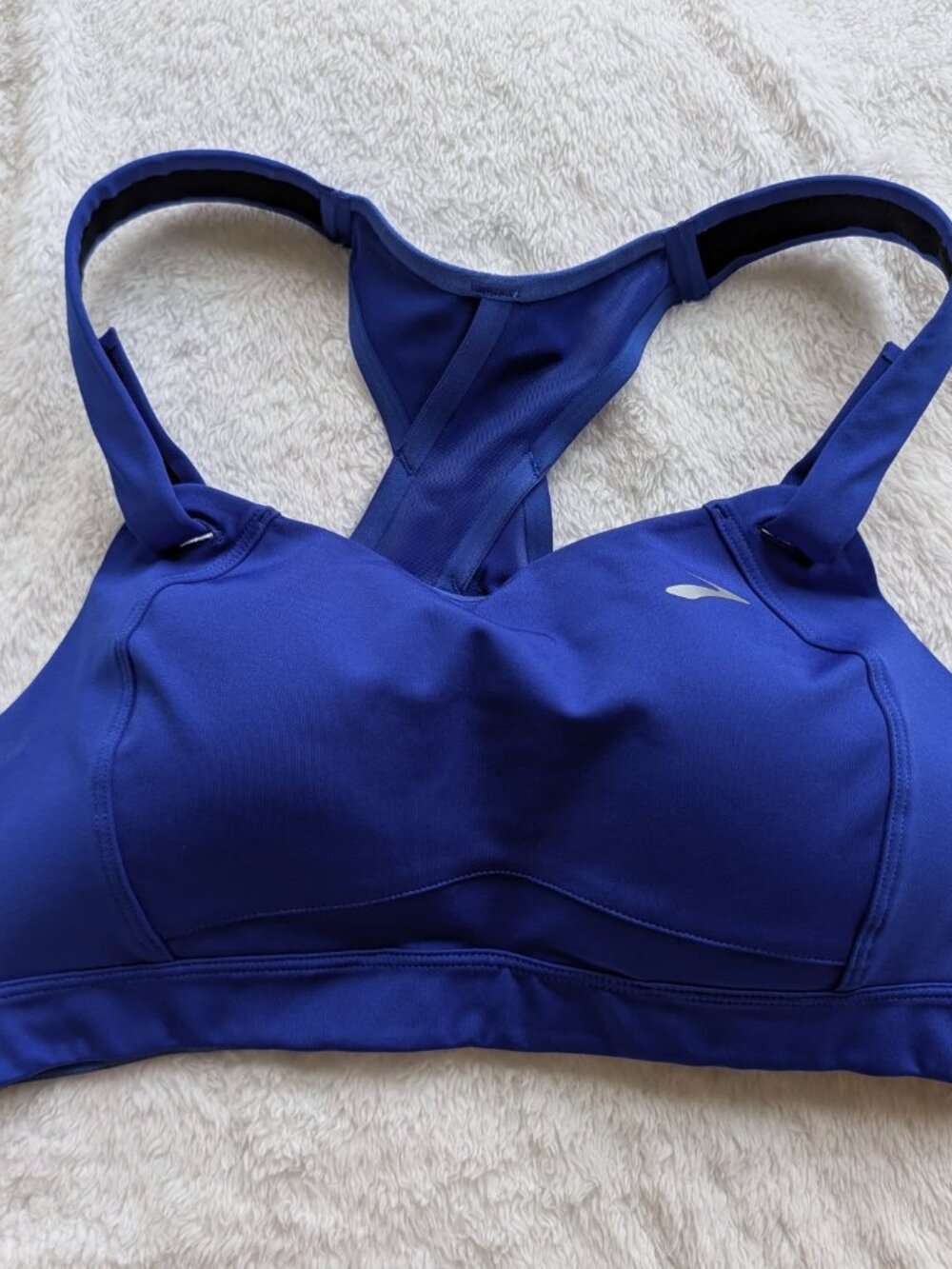 2 Sports Bras Brook's Brand in blue and pink Size 34C